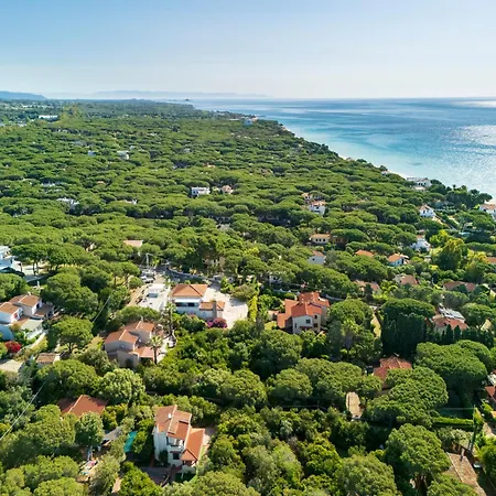 Sara, A Pochi Passi Dalla Spiaggia, Sud Sardegna Βίλα Fort Village