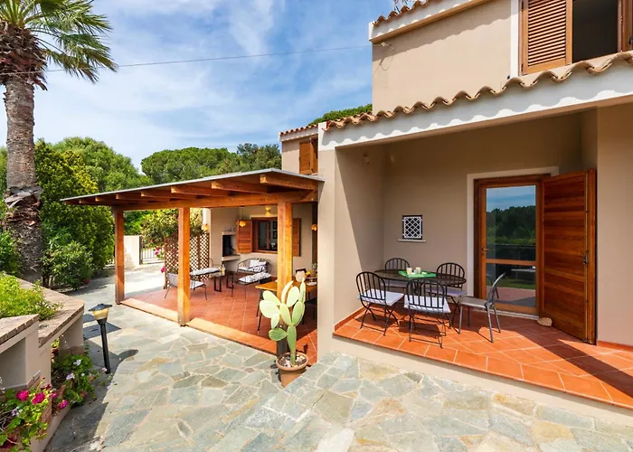 Villa Sara, A Pochi Passi Dalla Spiaggia, Sud Sardegna Fort Village